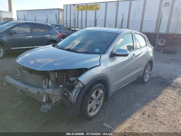 3CZRU6H32MM747304 2021 HONDA HR-V - Image 2