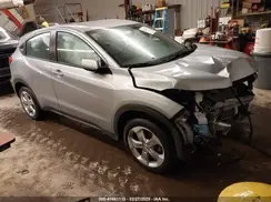3CZRU6H32MM747867 2021 HONDA HR-V