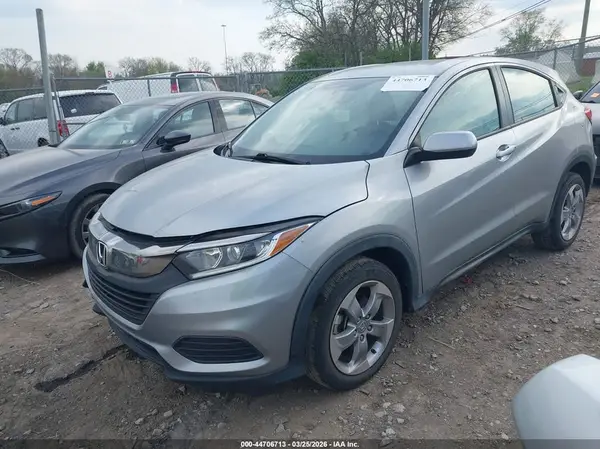 3CZRU6H32NM702252 2022 HONDA HR-V - Image 2