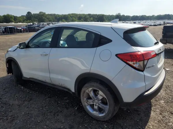 3CZRU6H32NM717477 2022 HONDA HR-V - Image 2