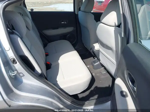 3CZRU6H32NM736398 2022 HONDA HR-V - Image 8