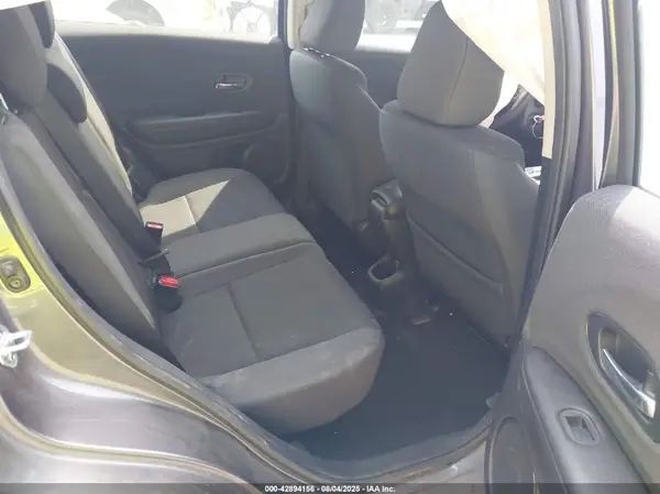 3CZRU6H32NM766257 2022 HONDA HR-V - Image 8