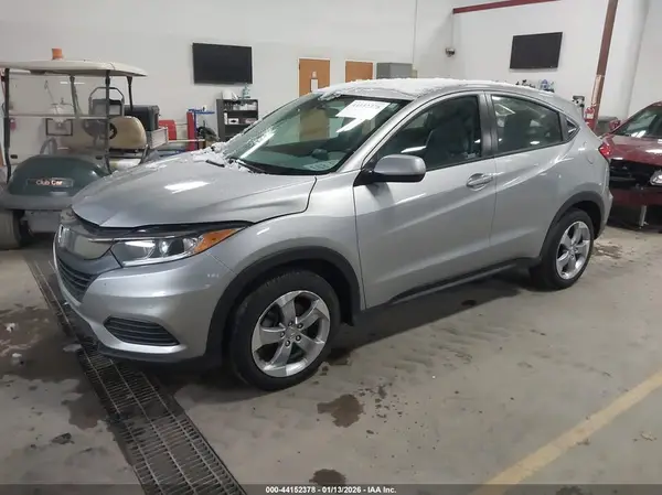 3CZRU6H32NM774424 2022 HONDA HR-V - Image 2