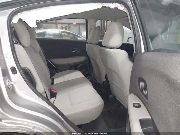 3CZRU6H32NM774424 2022 HONDA HR-V - Image 8