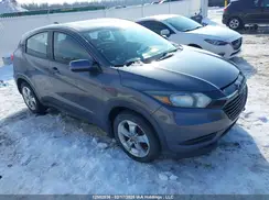3CZRU6H33GM110619 2016 HONDA HR-V