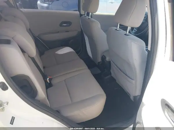 3CZRU6H33GM713604 2016 HONDA HR-V - Image 8