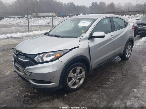 3CZRU6H33GM742603 2016 HONDA HR-V - Image 2
