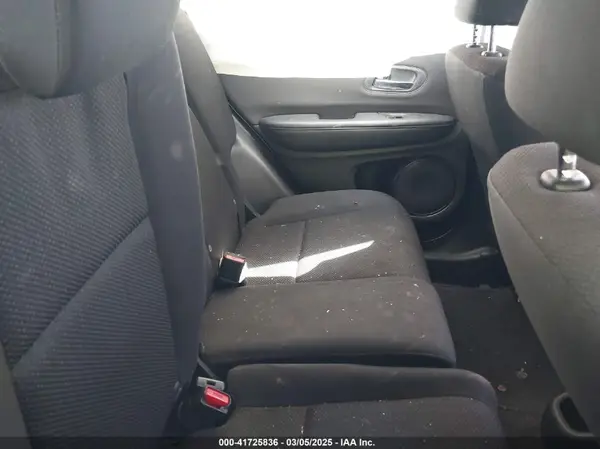 3CZRU6H33HG701033 2017 HONDA HR-V - Image 8