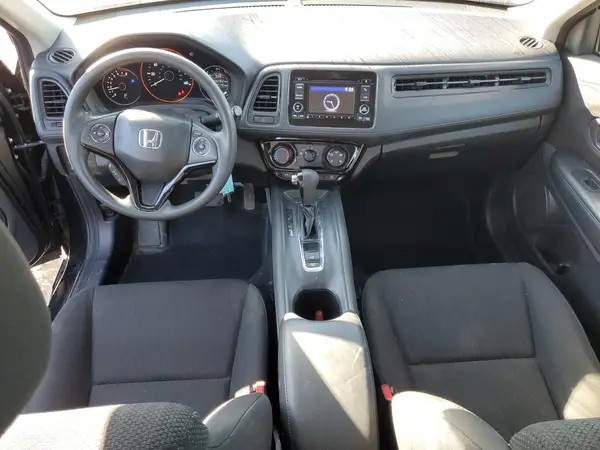 3CZRU6H33HG703087 2017 HONDA HR-V - Image 8
