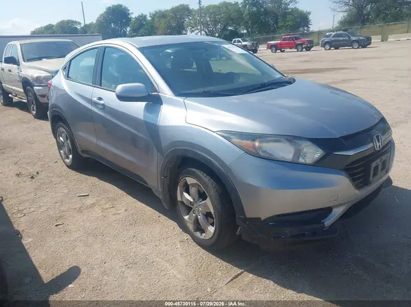 3CZRU6H33HG705924 2017 HONDA HR-V - Image 1