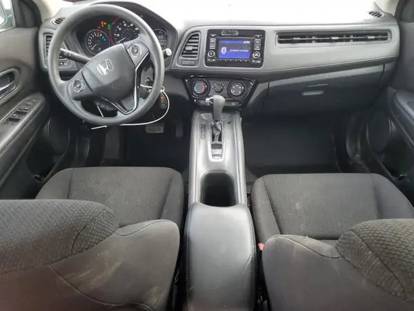 3CZRU6H33HG707737 2017 HONDA HR-V - Image 8