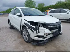 3CZRU6H33HM104417 2017 HONDA HR-V