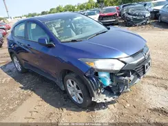 3CZRU6H33HM105468 2017 HONDA HR-V