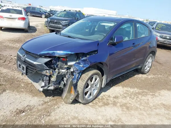 3CZRU6H33HM105468 2017 HONDA HR-V - Image 2