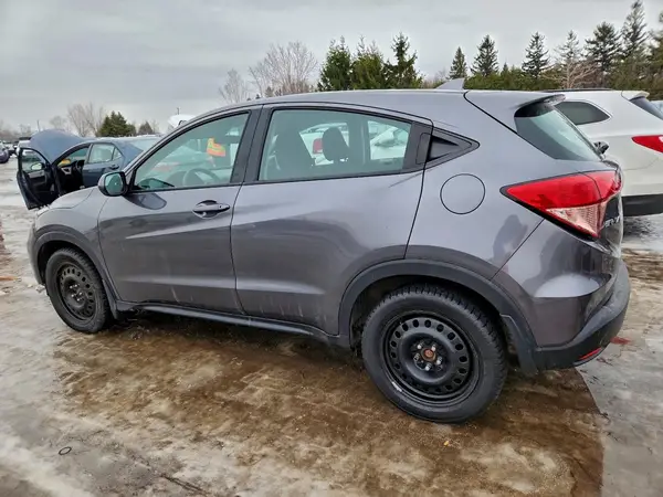 3CZRU6H33HM105728 2017 HONDA HR-V - Image 2