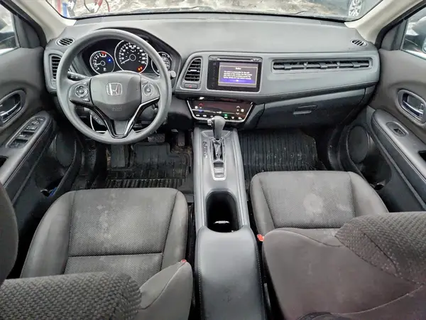 3CZRU6H33HM105728 2017 HONDA HR-V - Image 8