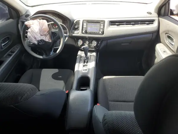 3CZRU6H33HM708288 2017 HONDA HR-V - Image 8