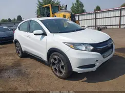 3CZRU6H33HM715094 2017 HONDA HR-V
