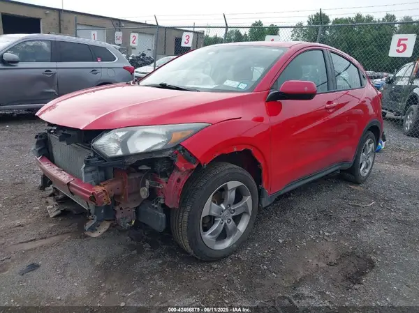 3CZRU6H33HM725236 2017 HONDA HR-V - Image 2