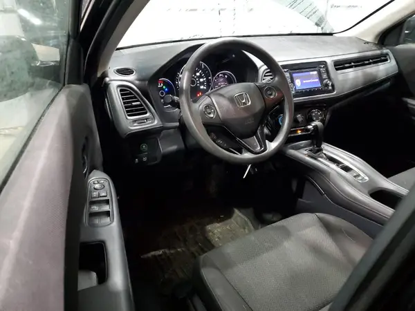 3CZRU6H33HM730677 2017 HONDA HR-V - Image 8