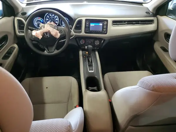3CZRU6H33HM732591 2017 HONDA HR-V - Image 8
