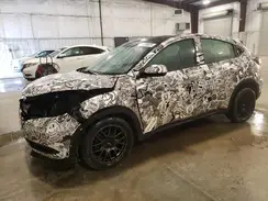 3CZRU6H33JG705105 2018 HONDA HR-V