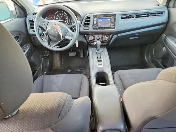 3CZRU6H33JG715651 2018 HONDA HR-V - Image 8