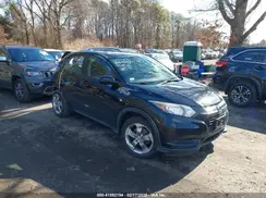 3CZRU6H33JG716721 2018 HONDA HR-V