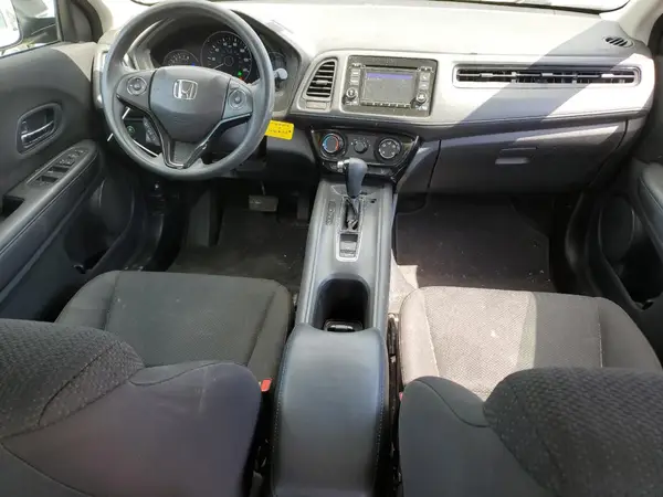3CZRU6H33JG726164 2018 HONDA HR-V - Image 8
