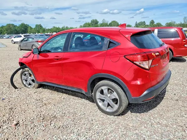 3CZRU6H33JG727301 2018 HONDA HR-V - Image 2