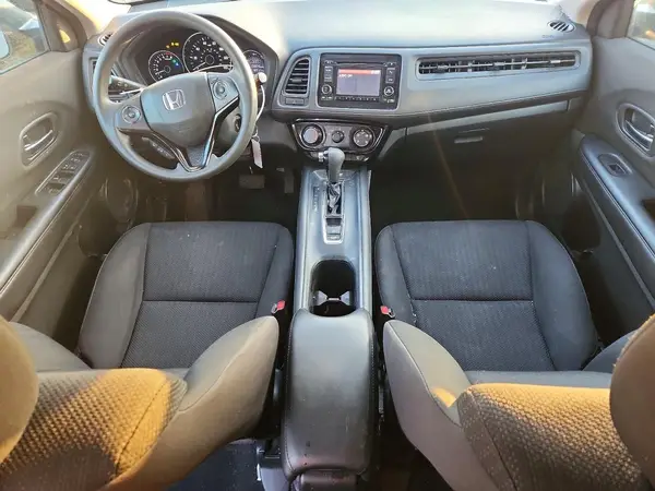 3CZRU6H33JG727928 2018 HONDA HR-V - Image 8