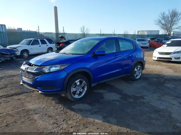 3CZRU6H33JG727959 2018 HONDA HR-V - Image 2