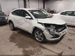 3CZRU6H33JM722097 2018 HONDA HR-V