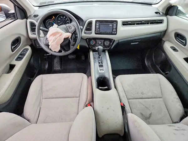 3CZRU6H33JM722813 2018 HONDA HR-V - Image 8