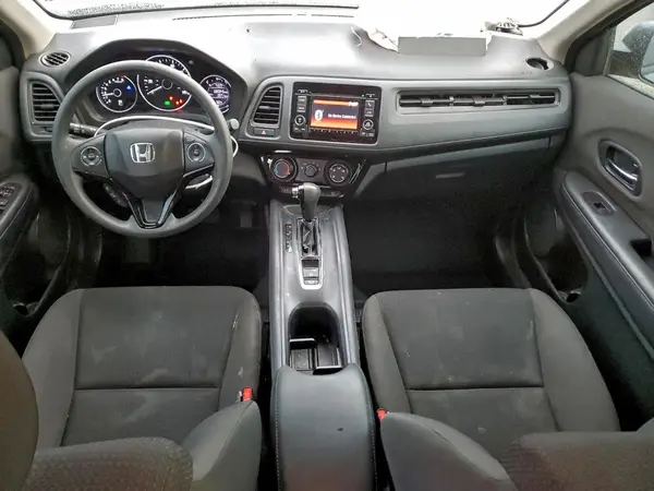 3CZRU6H33KG703954 2019 HONDA HR-V - Image 8