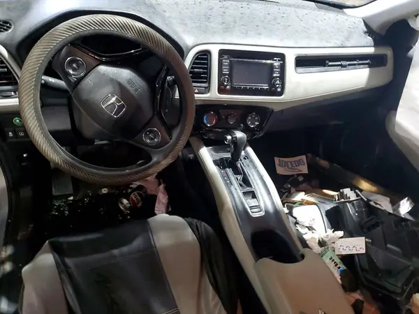 3CZRU6H33KG704179 2019 HONDA HR-V - Image 8