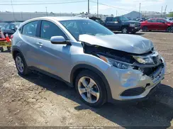 3CZRU6H33KG710130 2019 HONDA HR-V