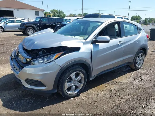 3CZRU6H33KG710130 2019 HONDA HR-V - Image 2