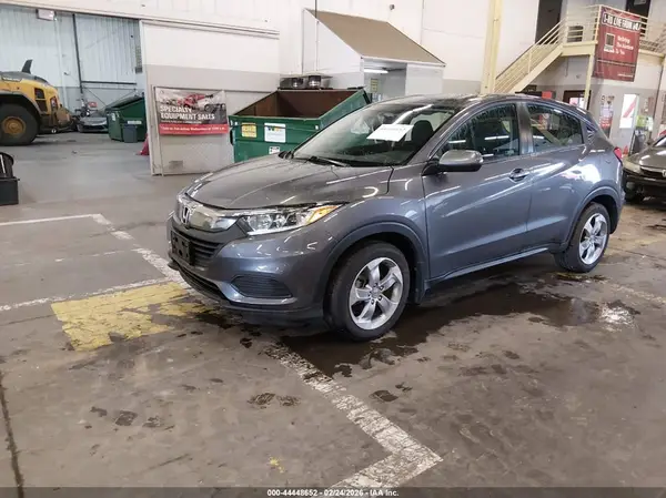 3CZRU6H33KG715750 2019 HONDA HR-V - Image 2