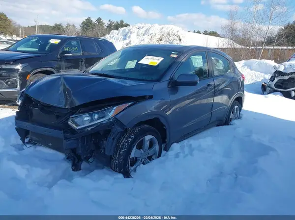 3CZRU6H33KG717806 2019 HONDA HR-V - Image 2