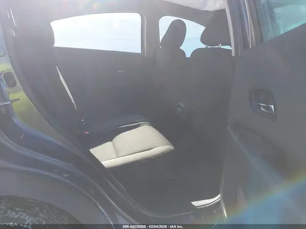 3CZRU6H33KG717806 2019 HONDA HR-V - Image 8