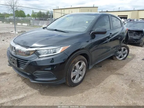 3CZRU6H33KG721726 2019 HONDA HR-V - Image 2