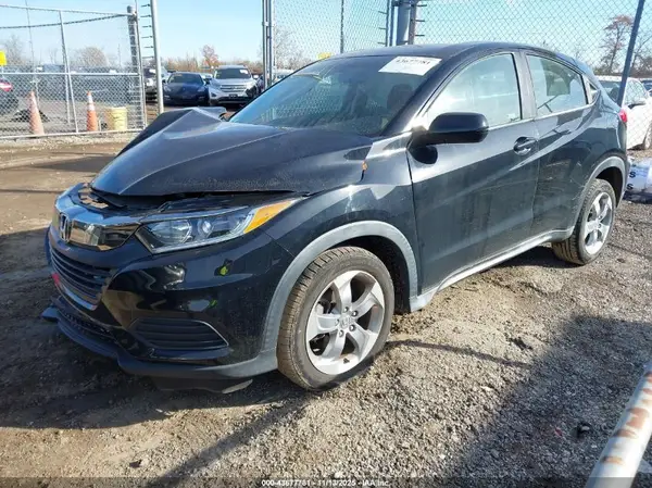 3CZRU6H33KG723346 2019 HONDA HR-V - Image 2