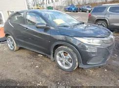 3CZRU6H33KG724352 2019 HONDA HR-V