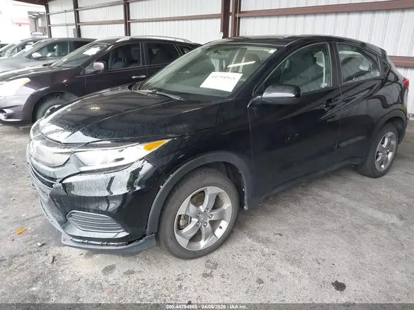 3CZRU6H33KG735173 2019 HONDA HR-V - Image 2