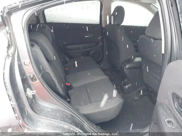 3CZRU6H33KM109799 2019 HONDA HR-V - Image 8