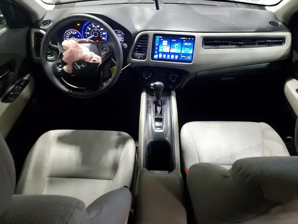 3CZRU6H33KM709173 2019 HONDA HR-V - Image 8
