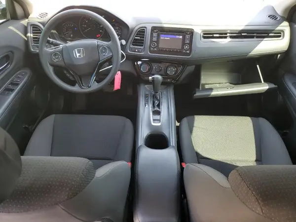3CZRU6H33KM735658 2019 HONDA HR-V - Image 8
