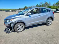 3CZRU6H33LG700960 2020 HONDA HR-V