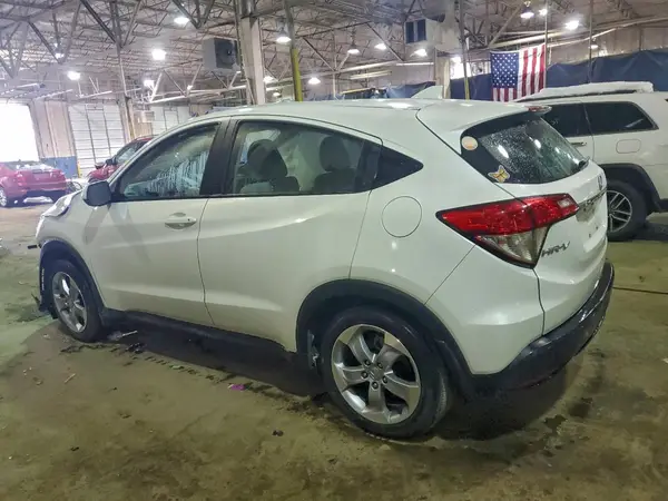3CZRU6H33LM700877 2020 HONDA HR-V - Image 2